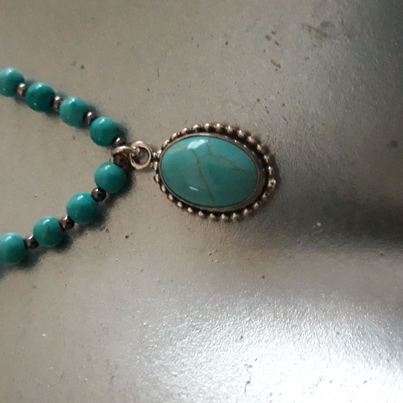 turquoise necklace - Picture 2 of 5